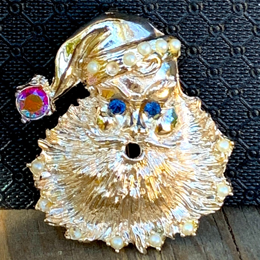 Vintage Santa Brooch